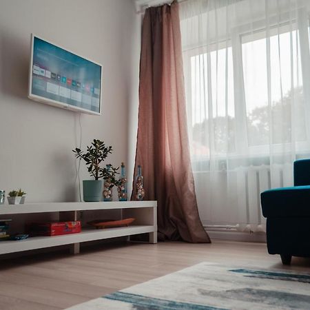 ヴァルミエラRigas Ielas Apartamenti 1アパートメント エクステリア 写真