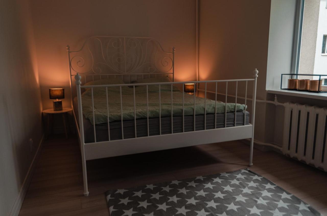 ヴァルミエラRigas Ielas Apartamenti 1アパートメント エクステリア 写真